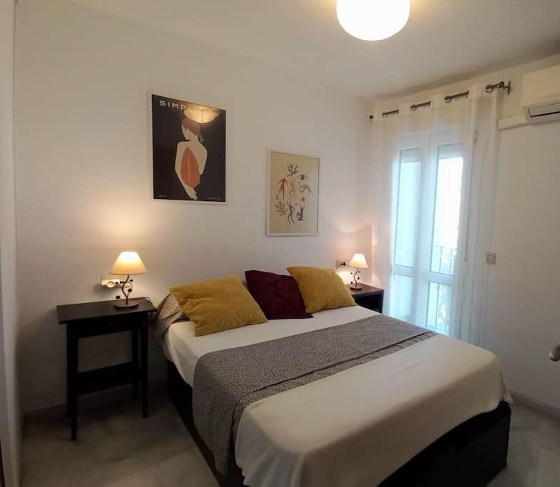 Апартаменти Bonito Apartamento En Centro Малага Екстер'єр фото